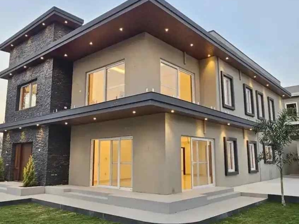 5bhk villa