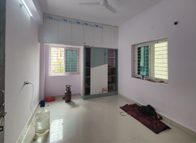 2 BHK 1150 sq-ft Flat for Rent in Kondapur