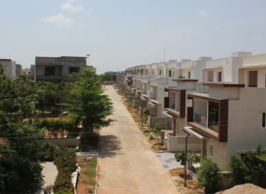 5 BHK 3600 Sq-ft Villa For Rent in Tellapur