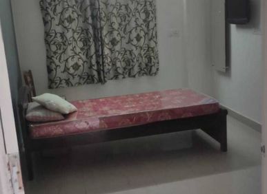 Le bestow PG for rent in Kondapur