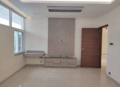5 BHK villa for Rent at Esmeralda Fortune in Kondapur